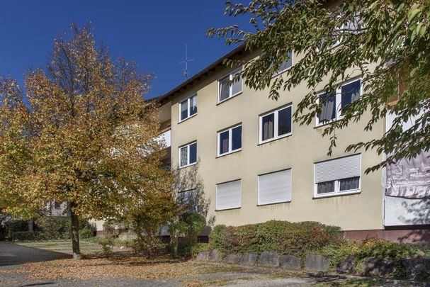 5-Zimmer-Wohnung mit neuem Badezimmer in Bad Bergzabern! - Photo 1