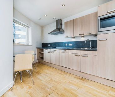 Studio to rent - Photo 5