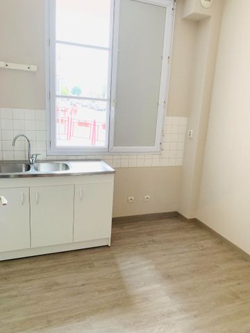 A LOUER Appartement 50750 Canisy PROCHE COMMERCES 2 pièce(s) 47.46 M² - Photo 5
