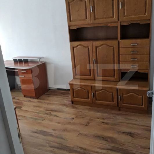 Apartament cu 4 camere, 80 mp, zona Manastur - Fotografie 1