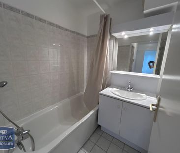Location Appartement 2 pièces 45m² NOISY LE GRAND 93160 - Photo 4