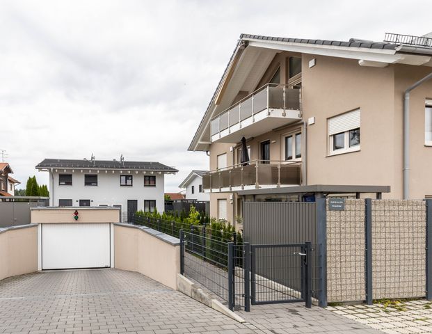 Erstbezug: Sofort bezugsfertiges, möbliertes Apartment mit Balkon - Foto 1