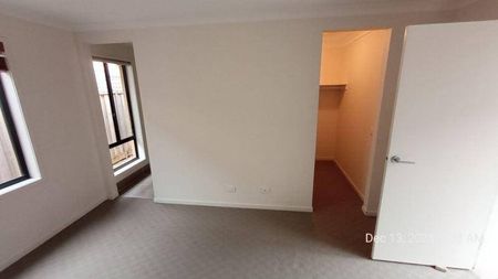 Sanctuary Lakes Family Home with Resort Access and near the lake - Photo 3