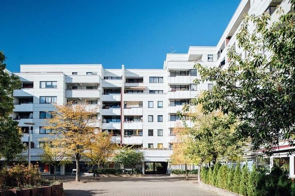 Viel Platz f&uuml;r Ihre Familie in ruhiger Lage mit Mietfreiheit - Photo 1