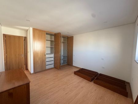 Apartamento T2 novo, com amplo terraço , situado na Avenida principal da Gafanha da Nazaré. - Photo 4