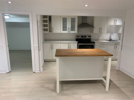 For Lease - 34 Stevens Crescent, Halton Hills, Ontario - Photo 2