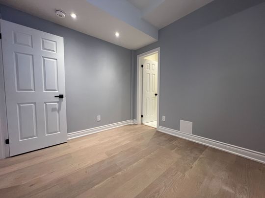 For Lease - 2386 Lake Shore Boulevard Unit# 203, Toronto, Ontario - Photo 1