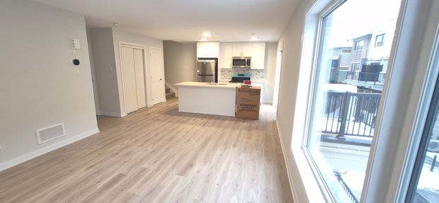 For Lease - 701 Glenroy Gilbert Drive Unit# 18, Barrhaven, Ontario - Photo 1