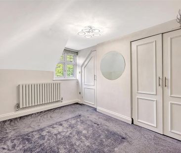 4 bedroom semi-detached house to rent - Photo 1