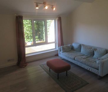 Apt 8 23 Knock Road, Belfast, BT5 6LA - Photo 2
