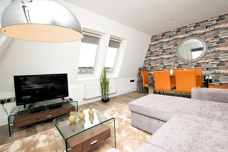 Triangle West - Photo 2