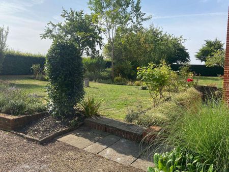 A charming four bedroom detached period property set within an attractive garden of approximately 0.68 acres. The property also benefits from a double cart lodg - Photo 2