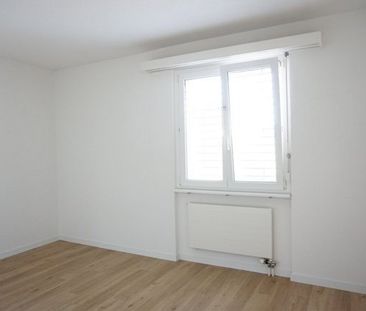 4.5 Zimmer, 93 m², 1. Stock - Foto 4