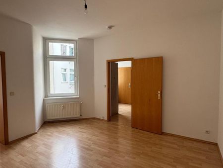 2-Zimmerwohnung mit Single-Einbauküche sucht neuen Mieter - Photo 4