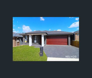 13 Jennings Crescent, Spring Farm, NSW 2570 - Photo 2