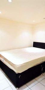 Baker Street, Reading, Berkshire, RG1 - Photo 3