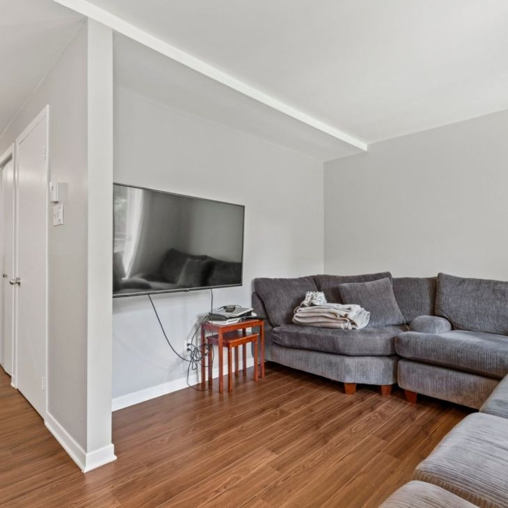 Nouveauté sur le marché Appartement à louer - Laval (Chomedey) (Place Renaud) - Photo 1