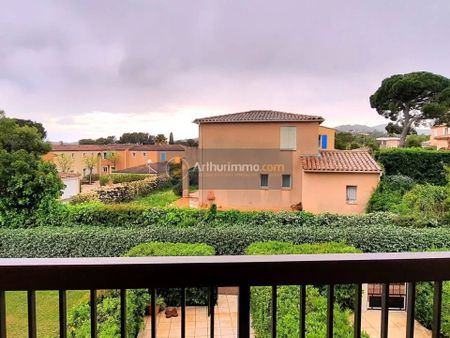 Location Appartement 1 pièces 26 m2 à Roquebrune-sur-Argens - Photo 3