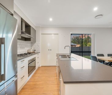 10 Holland Street, Landsborough QLD 4550 - House For Rent | Domain - Photo 3