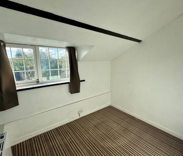 Main Street - Photo 4