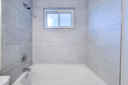 For Lease - 154 West 31 Street Unit# Main, Hamilton, Ontario - Photo 3