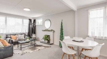 Spacious 3-Bedroom Apartment in Masterton - Your Perfect Home Awaits! - Photo 2