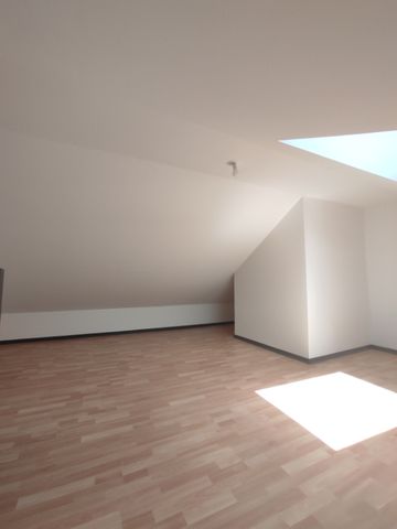 T3 PROCHE DE LA PLACE DENIS DUSSOUBS - Photo 5