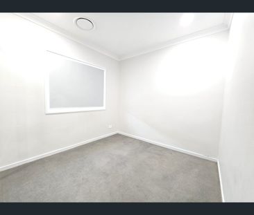 4 Auger Street, Austral, NSW 2179 - Photo 3