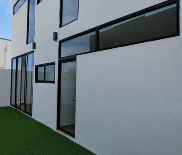 Duplex for sale or Rent - Photo 5