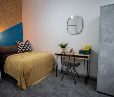 🤩 Student House Share 🤩 Room 1 - Photo 6