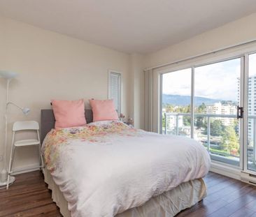 #1202-2120 Argyle Avenue, West Vancouver - Photo 1