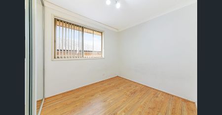 MODERN HOME WITH SPLIT A/C, & IN-GROUND POOL - Photo 2