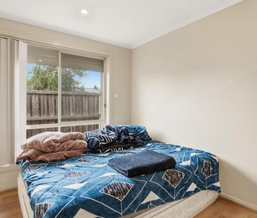 POPULAR BELLBRIDGE ESTATE! - Photo 1