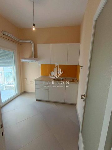 Studio / γκαρσονιέρα 40 τ.μ. προς ενοικίαση - Photo 3