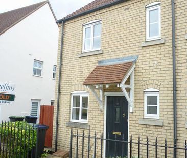 2 bedroom end of terrace house to rent - Photo 1