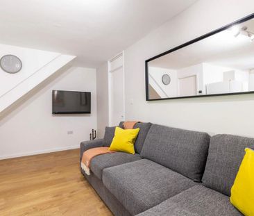 4 bedroom house to rent - Photo 1