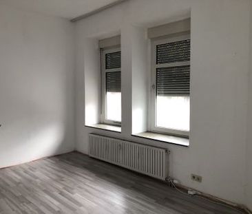 Gut geschnittene Wohnung in zentraler Lage - Foto 1