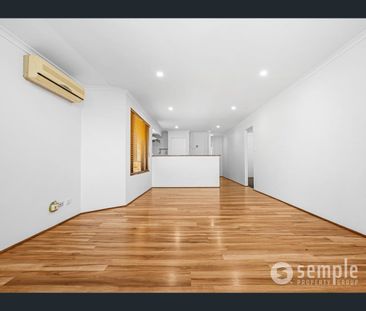 2/9 Morgan Street, Cannington, WA 6107 - Photo 4