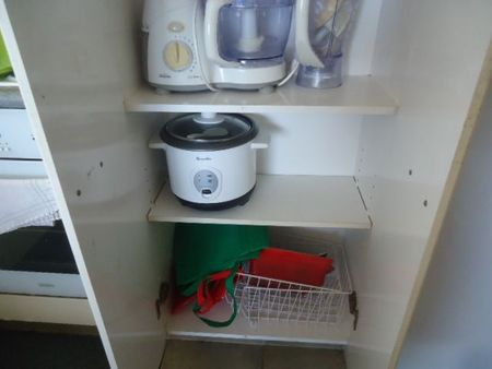 SWEEPING VIEWS OF AUCKLAND HARBOR. SAFE AND SECURE - Photo 4