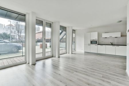 Te huur: De Ruijterstraat 8 C - Photo 2