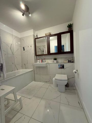 Studio to rent - Photo 4