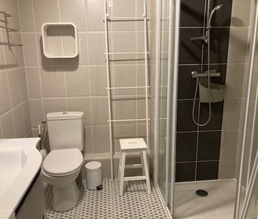 Location Appartement 2 pièces Meublé 38m² GRANVILLE 50400 - Photo 6