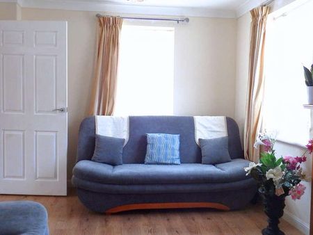 Salk Road, Gorleston, Norfolk, NR31 - Photo 2