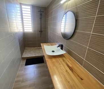 Location Appartement 3 pièces 70m² POINTE A PITRE 97110 - Photo 4