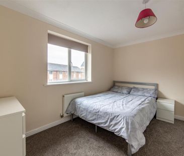 5 bedroom terraced house to rent - Photo 6