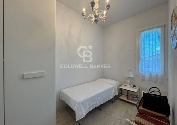 via santermete, 70, Forte dei Marmi, Tuscany 55042