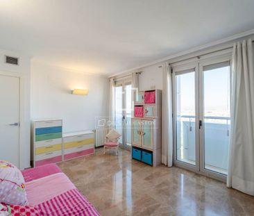 3 bedroom luxury Apartment for rent in Valencia - Photo 6