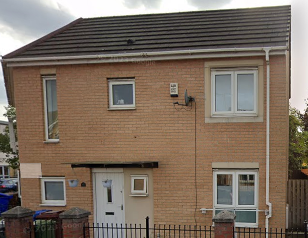 Ellis Street Room 3 - Photo 1