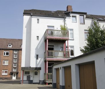 ZENTRAL GELEGENE 3-ZIMMER-WOHNUNG MIT BALKON + GARTENNUTZUNG - Photo 5