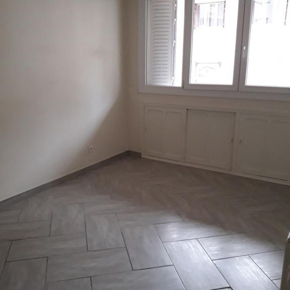 Location Appartement 3 pièces 56m² - Photo 1